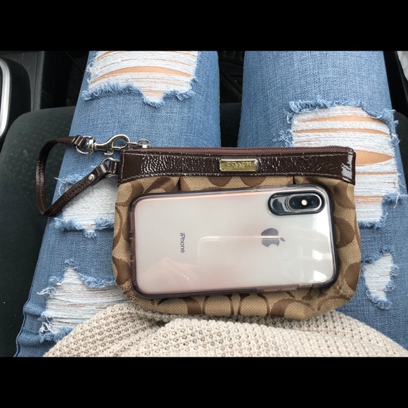 Coach Wristlet Brown - Picture 8 of 8